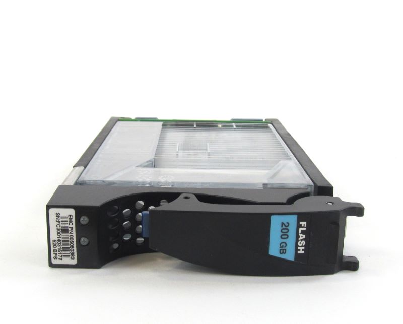 Disco EMC 005050362 200GB SSD 3.5" SAS DRIVE V3-VS6F-200 w/VNX5700 TRAY 118000382-05 - AloTechInfoUSA