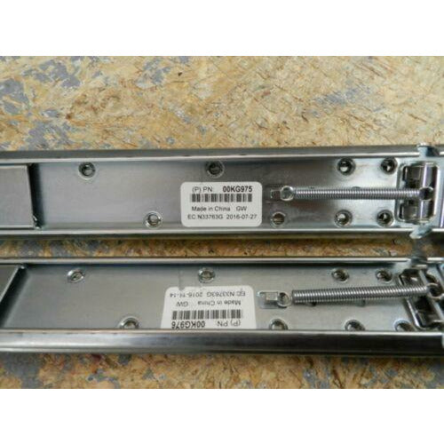 Trilhos IBM 00KF360 & 00KF361 or 00KG975 & 00KG976 X3650 M5 RAIL SET - MFerraz Tecnologia