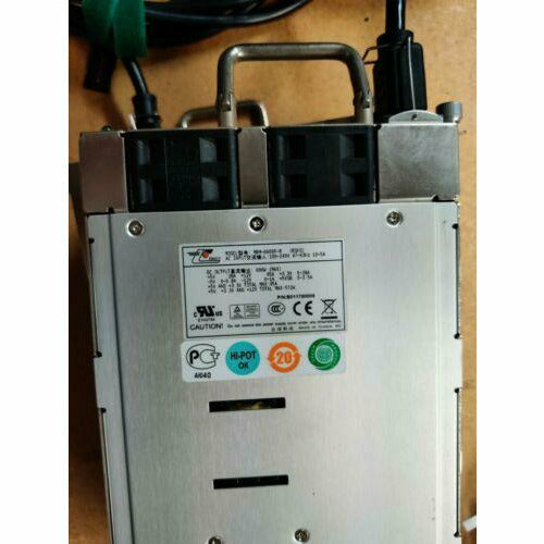 Fonte Zippy EMACS MRM-6600P 600W Redundant Power Supply similar to MRM-6650P - MFerraz Tecnologia