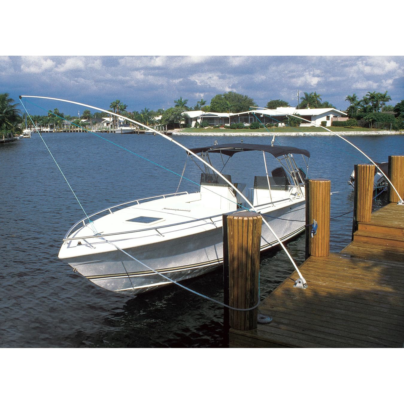Taylor Made MW.140 Standard Mooring Whips, 1-Pair, Fixed 60 Deg Angle Base, for Boats Up to 24'-28'