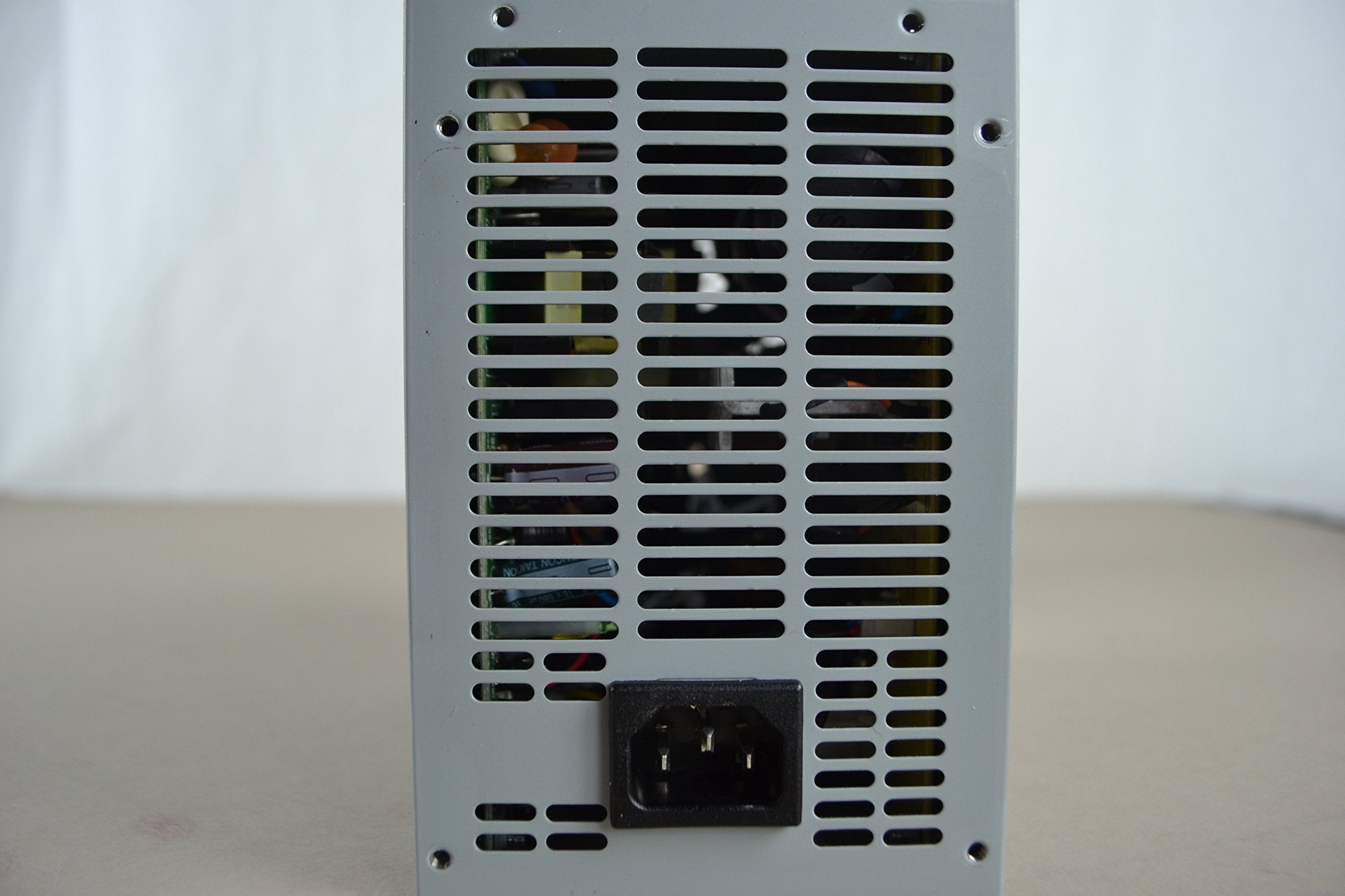 Delta DPS-600UB A 600W Power Supply HP Z420 623193-001 632911-001