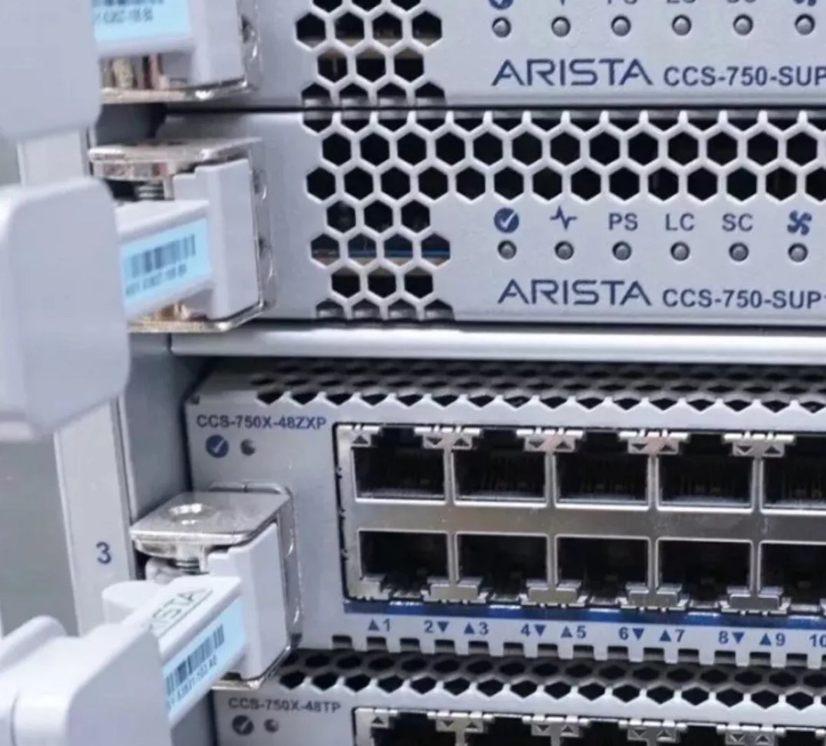 ARISTA CCS-750X-48ZXP Line Card campus switch For 748 Chassis 10G 1G 48