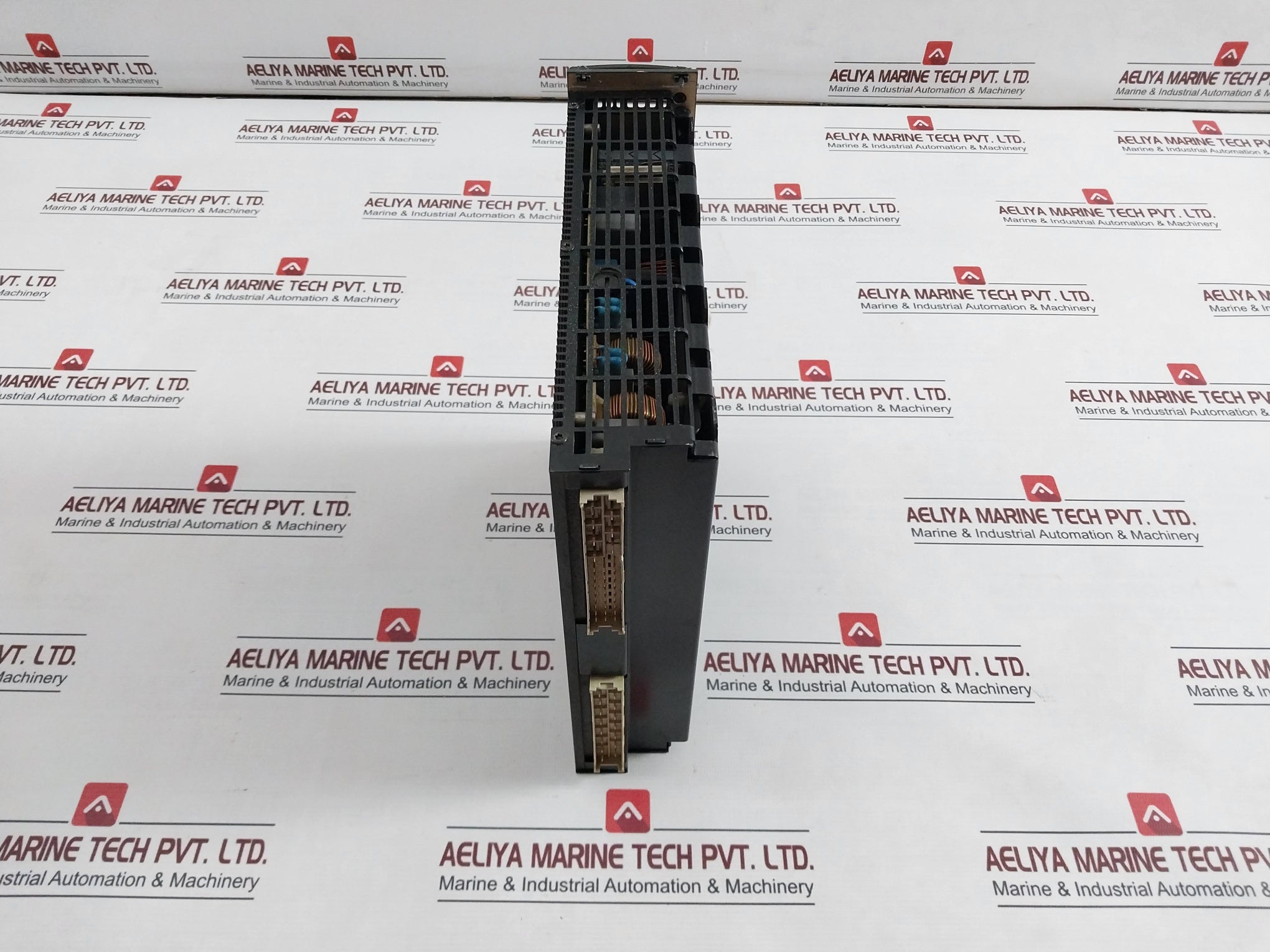 Eltek Smps 700Si Power Supply 241113.020 24V/27A 230Vac/24Vdc/28A 55-65Hz