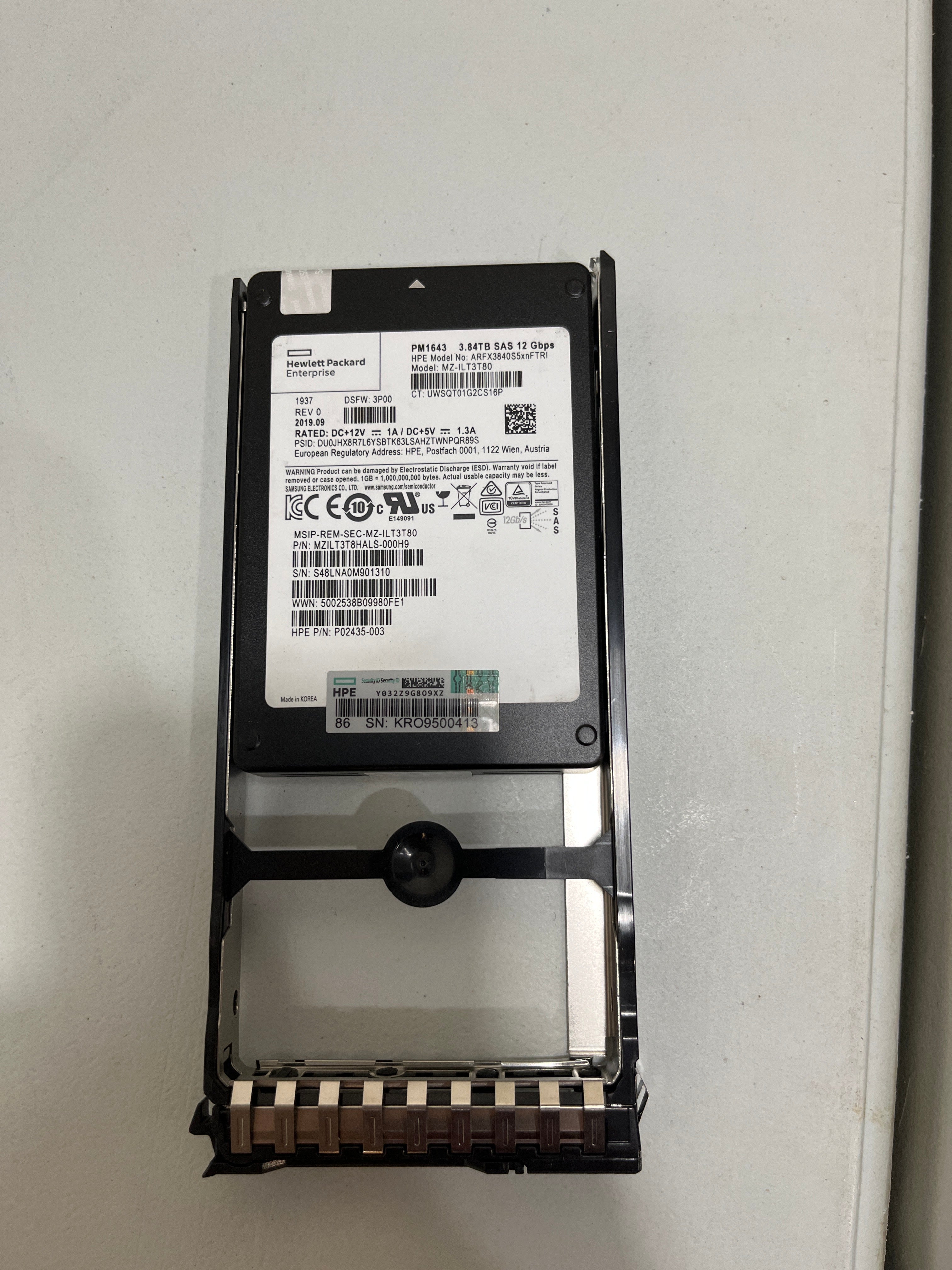 HPE P13372-001 - 3.84TB SAS FE SSD for Primera 600 | Alo Tech Solutions