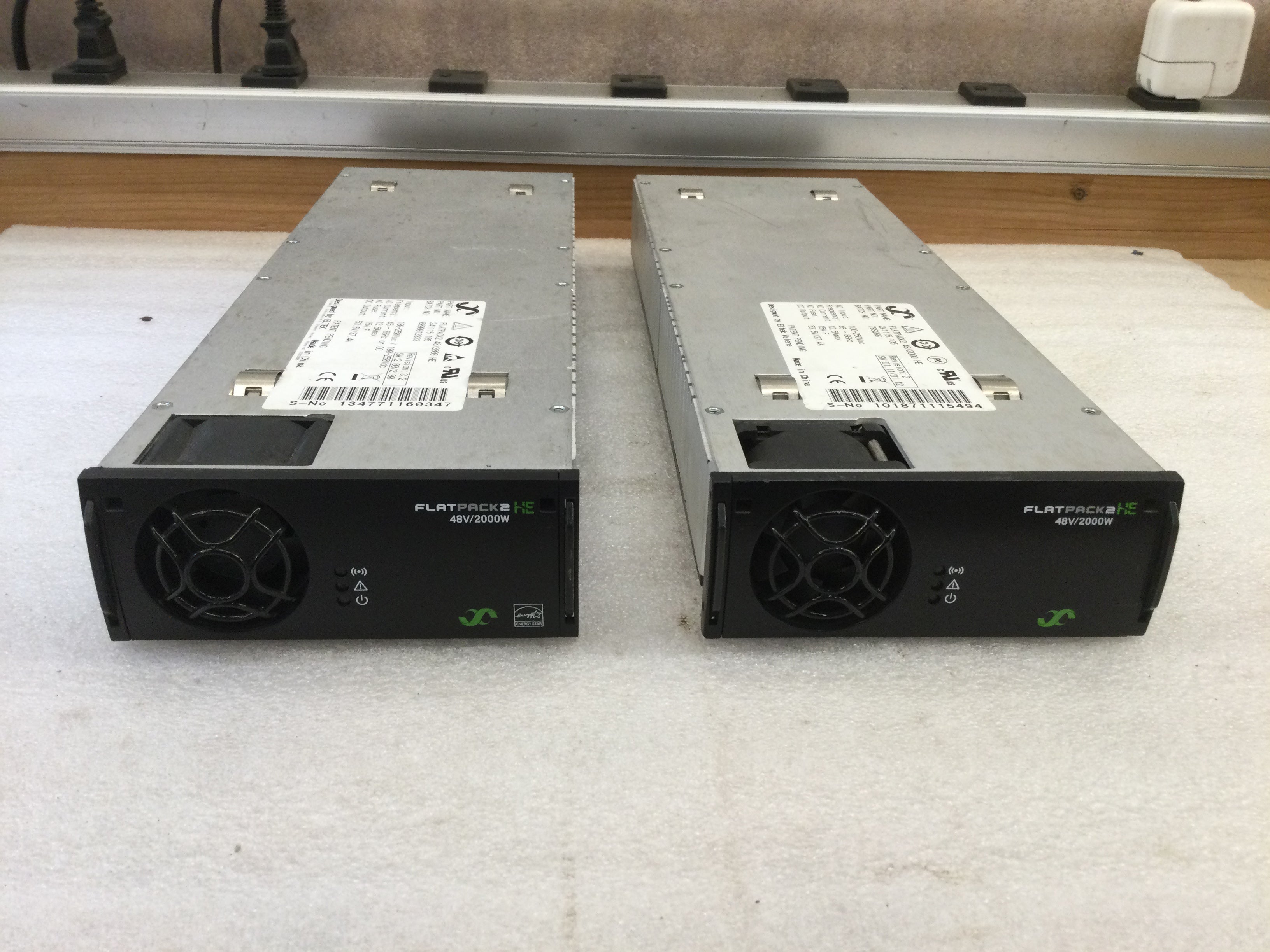 Eltek Valere FLATPACK2 48/2000 100-250VAC 45-66Hz 12.5A Max 53.5V/37.4A DC Output High Efficiency Rectifier - aloinfousa.com