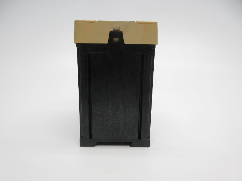 REER AUS3 8011912 NSNP