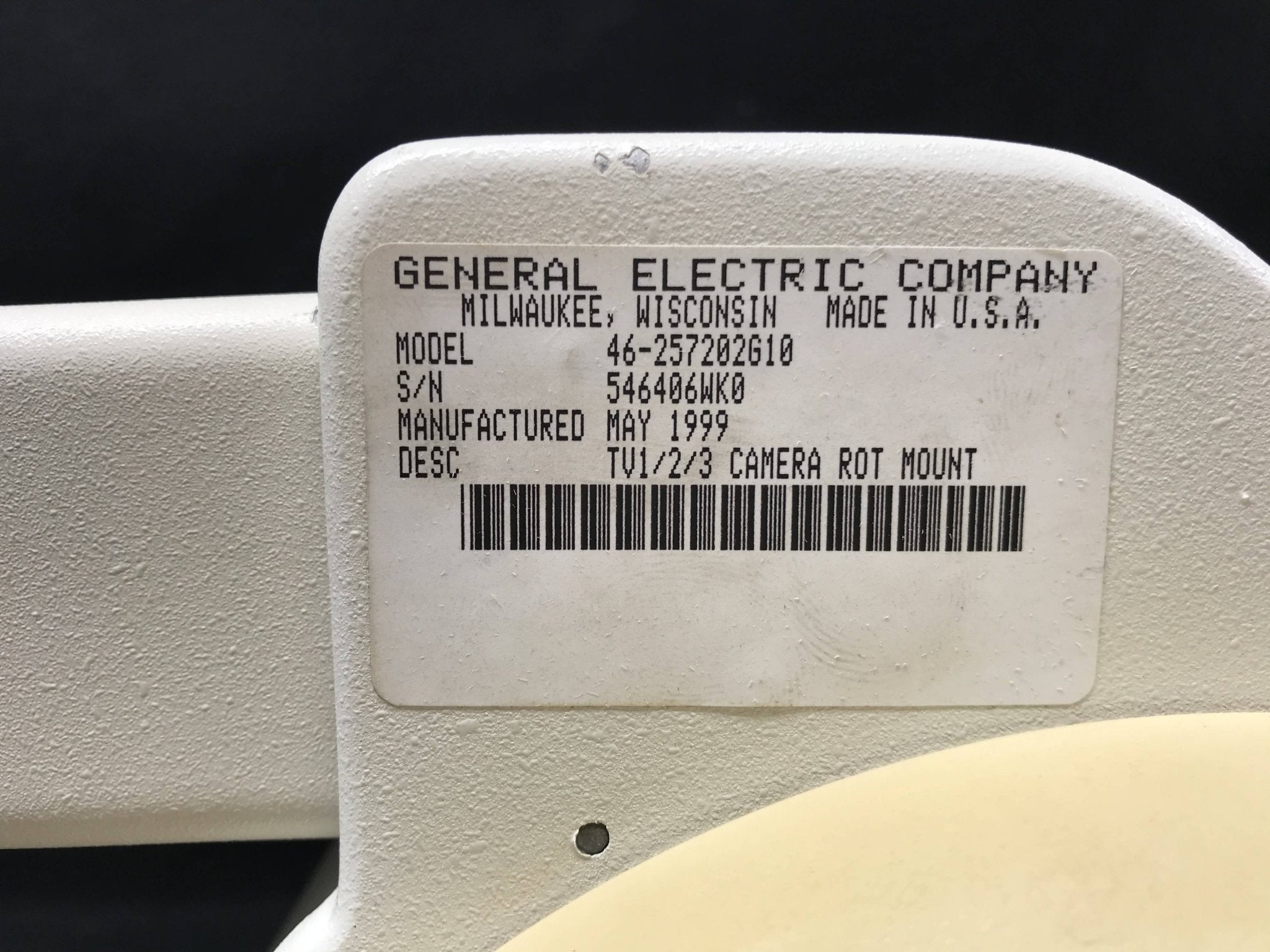 CAMERA TV 1/2/3 ROT MOUNT (46-257202G10 GE