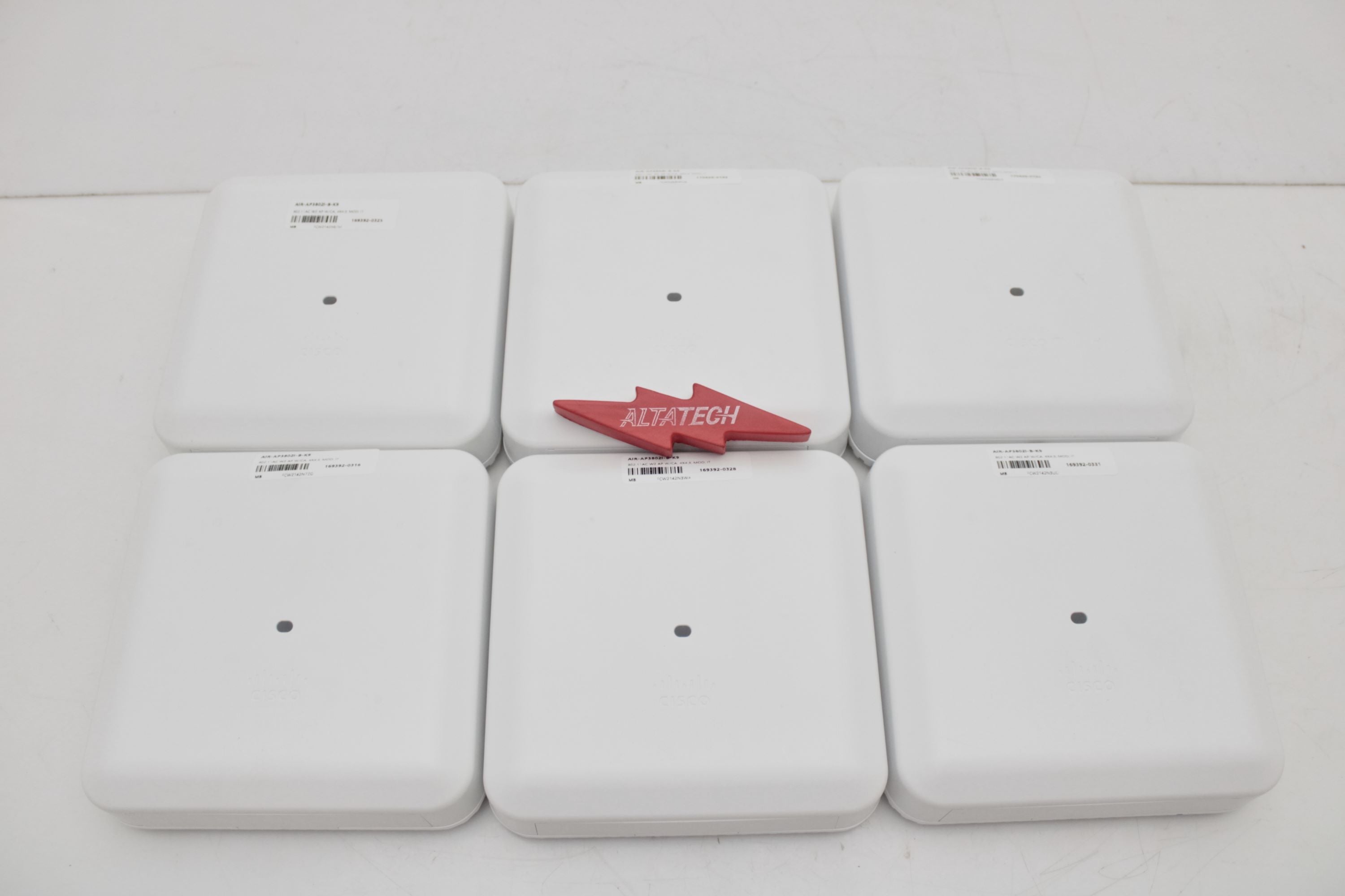 Bundle of 6 - Cisco AIR-AP3802I-B-K9 Access Points w/Mounting