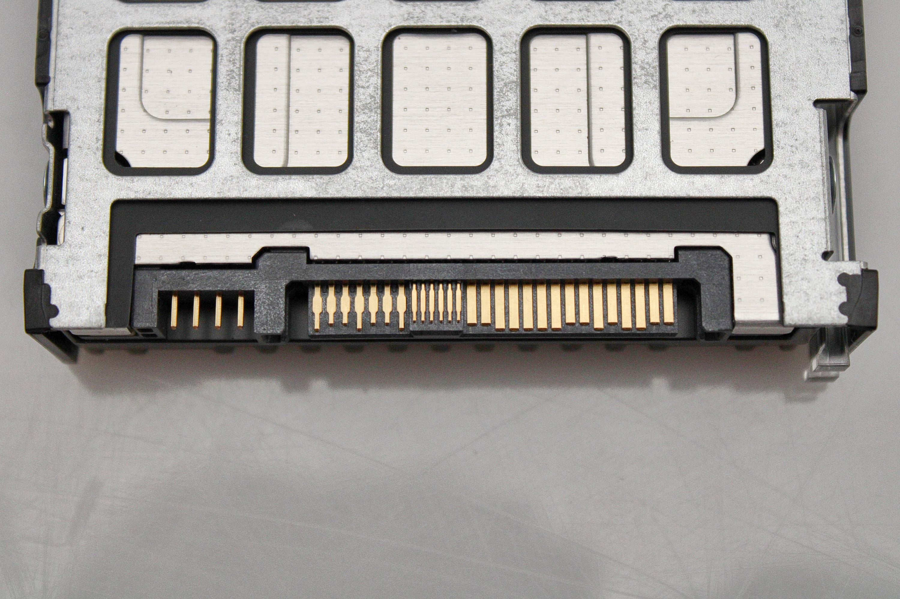 Cisco UCS-SD16TSASS3-EP UCS 1.6TB 12G SAS 2.5" 3X SSD