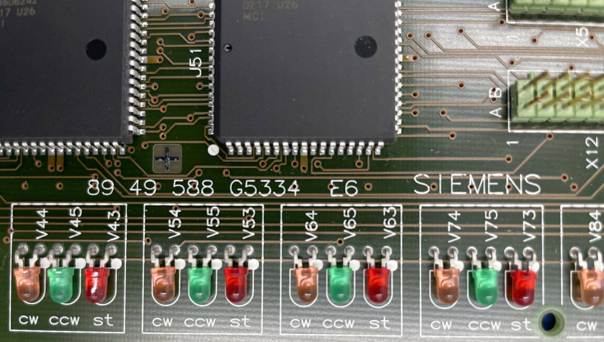 D5 MOTOR CONTROLLER ESD (08949588/8949588 SIEMENS