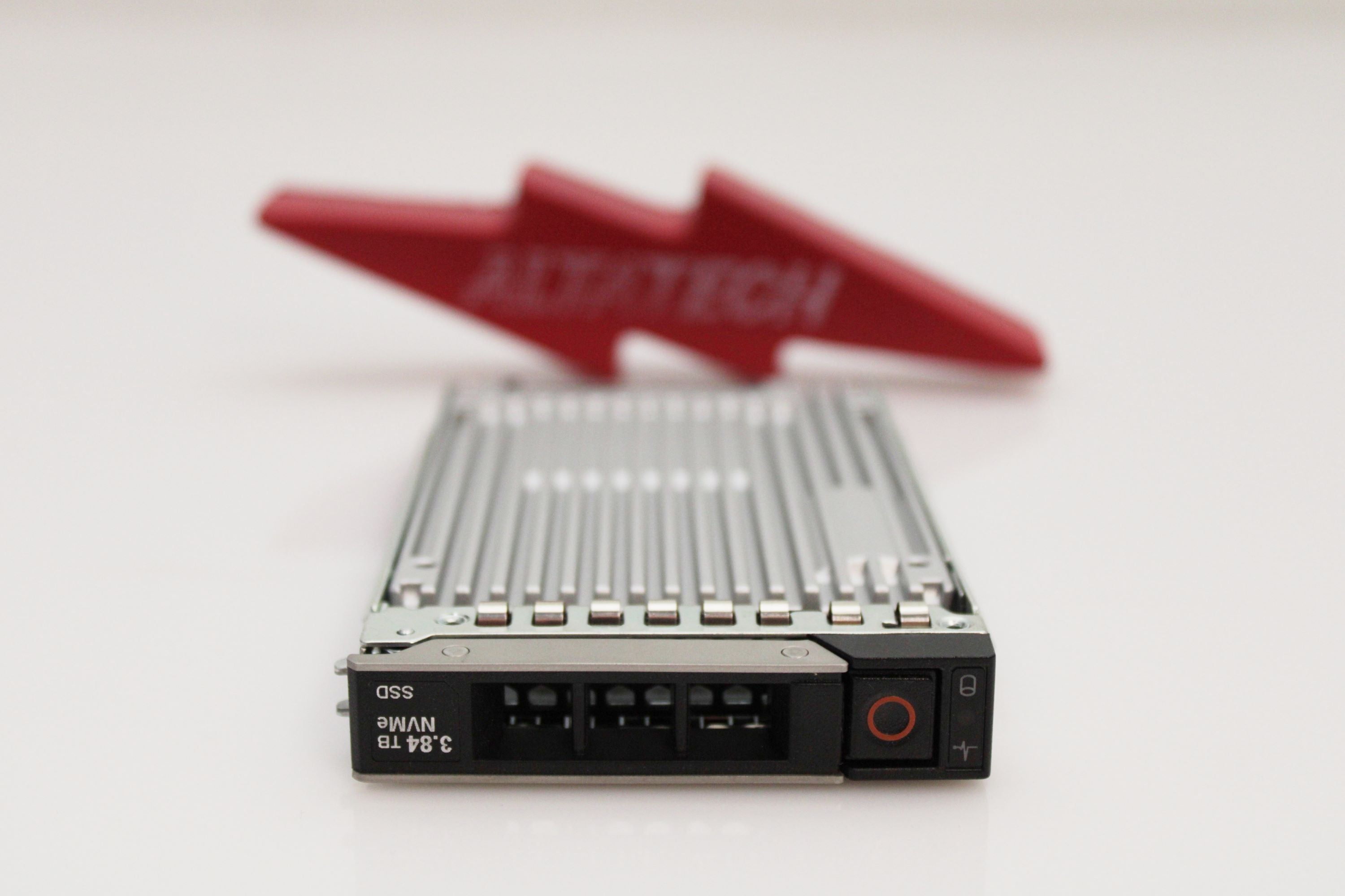Dell 3FG6P 3.84TB SSD SAS 2.5 NVME U.2 PRO MICRON 9200