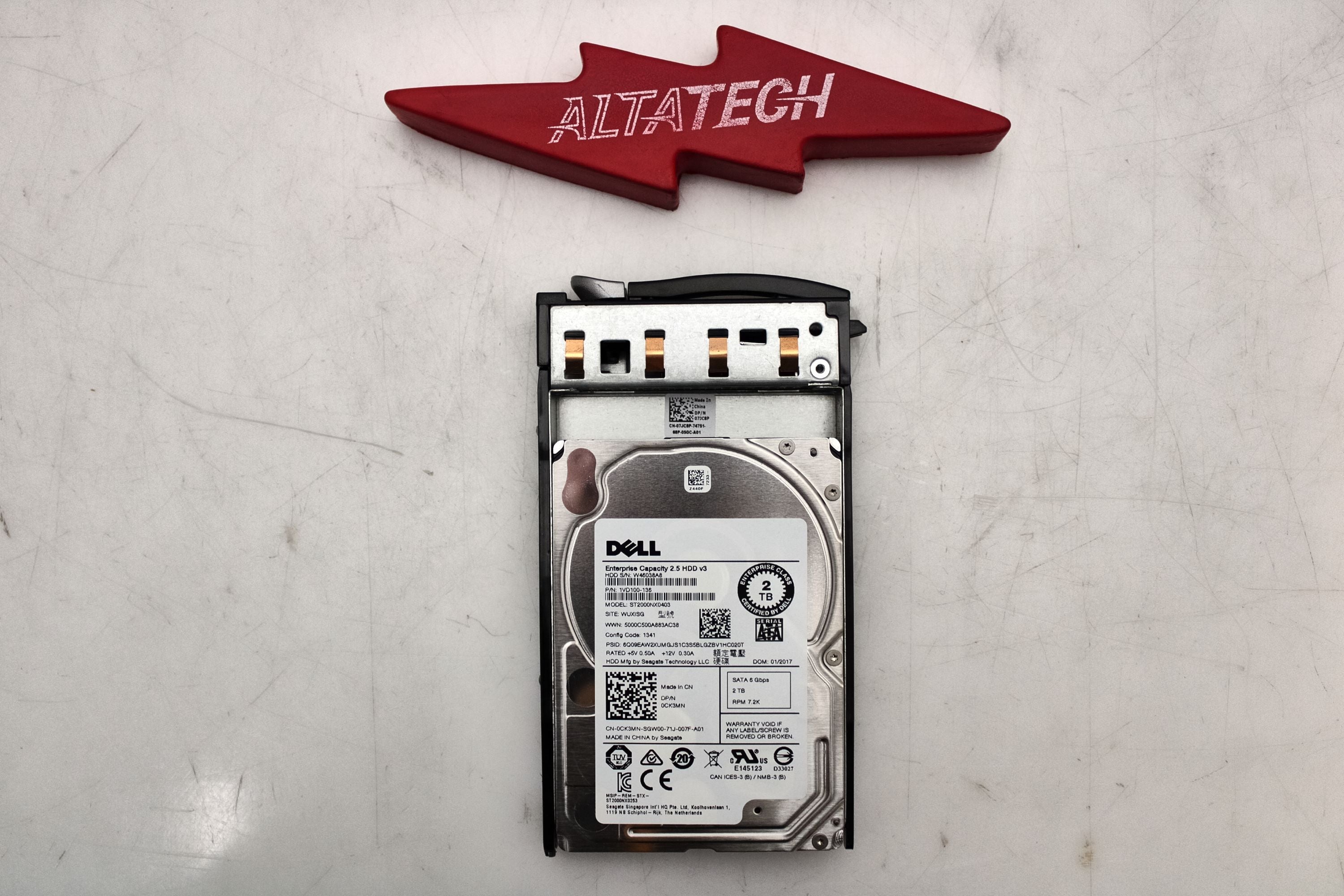 Dell CK3MN 2TB 7.2K SATA 2.5 6G EP ST2000NX0403 / 1VD100-135