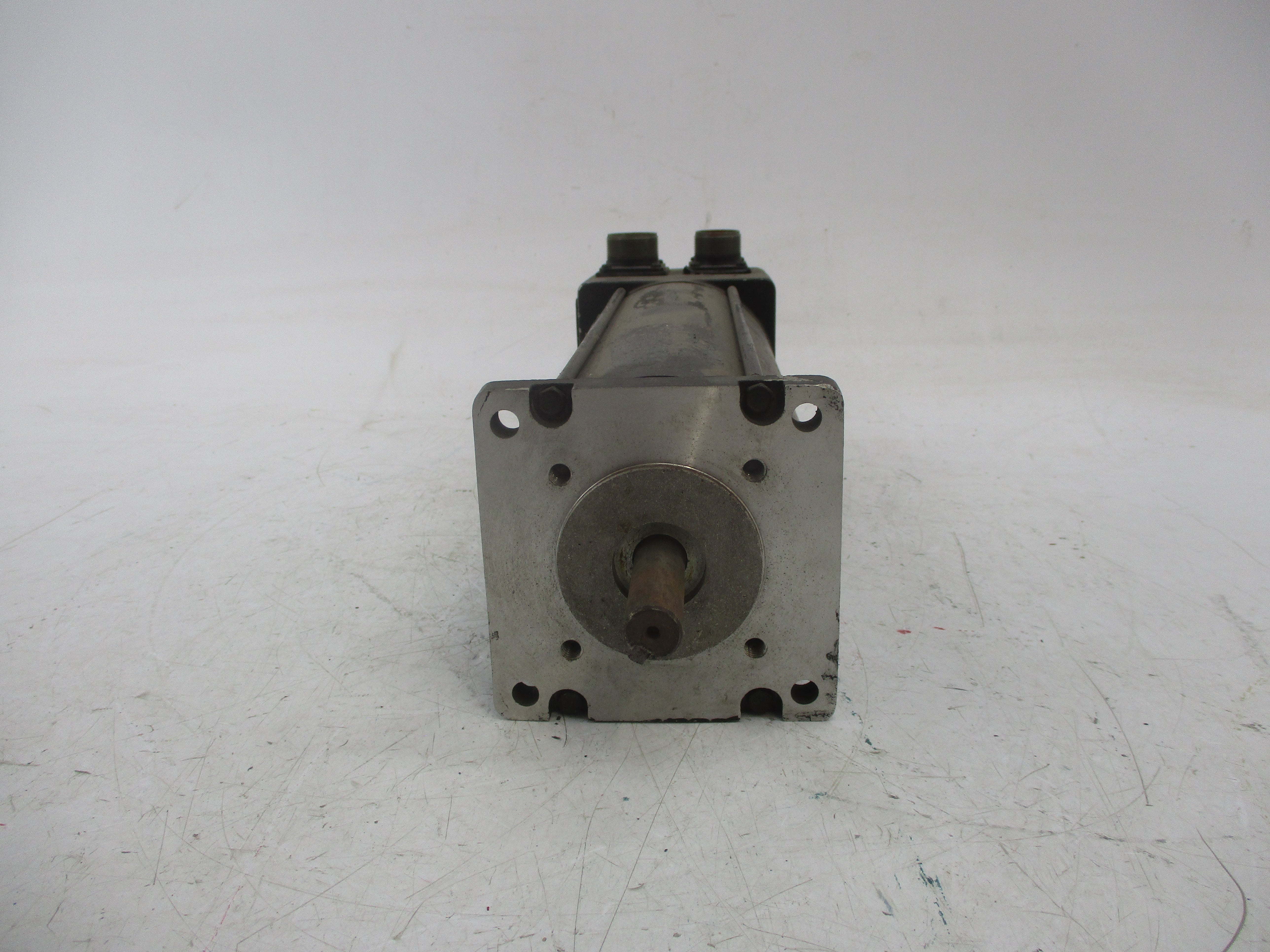 ALLEN BRADLEY 1326AB-A3E-11 122245 UNMP