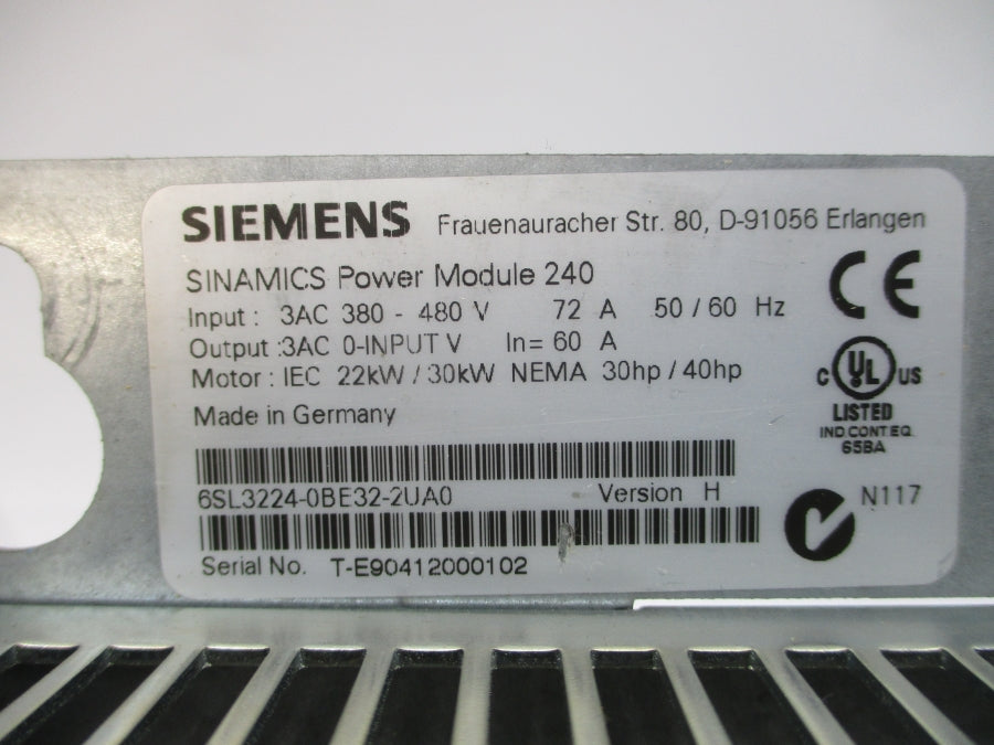 SIEMENS 6SL3224-0BE32-2UA0 380-480VAC 72A UNMP