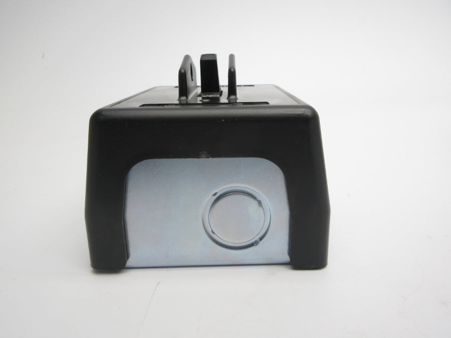 HUBBELL HBL1389BW 600VAC 30A NSMP