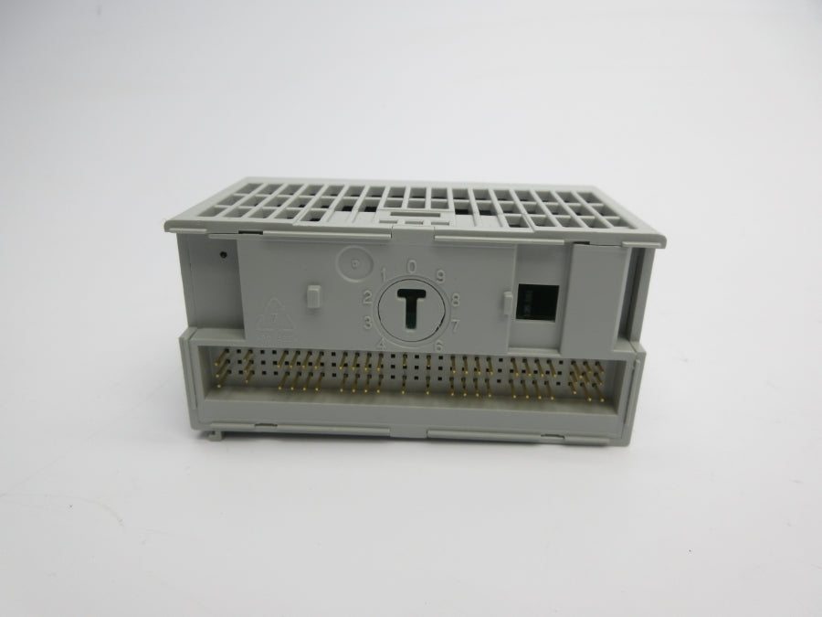 ALLEN BRADLEY 1794-IE8XOE4 SER. A F/W A 24VDC REV. B02 NSMP