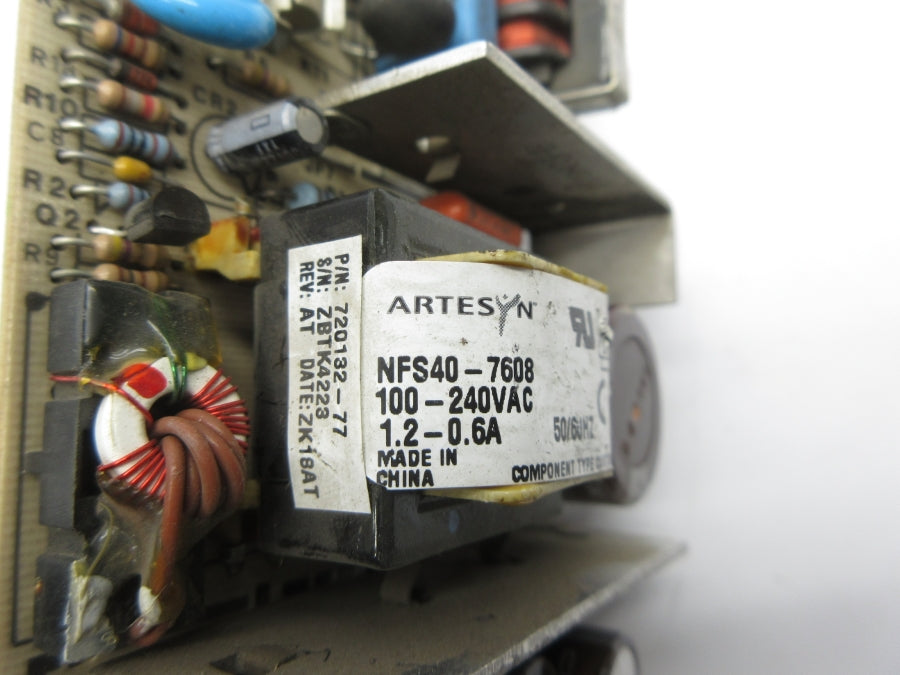 ARTESYN NFS40-7608 720132-77 100-240VAC 1.2-0.6A UNMP