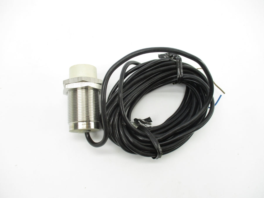 TELEMECANIQUE XS230SAMAL5 24-240VAC/DC NSMP