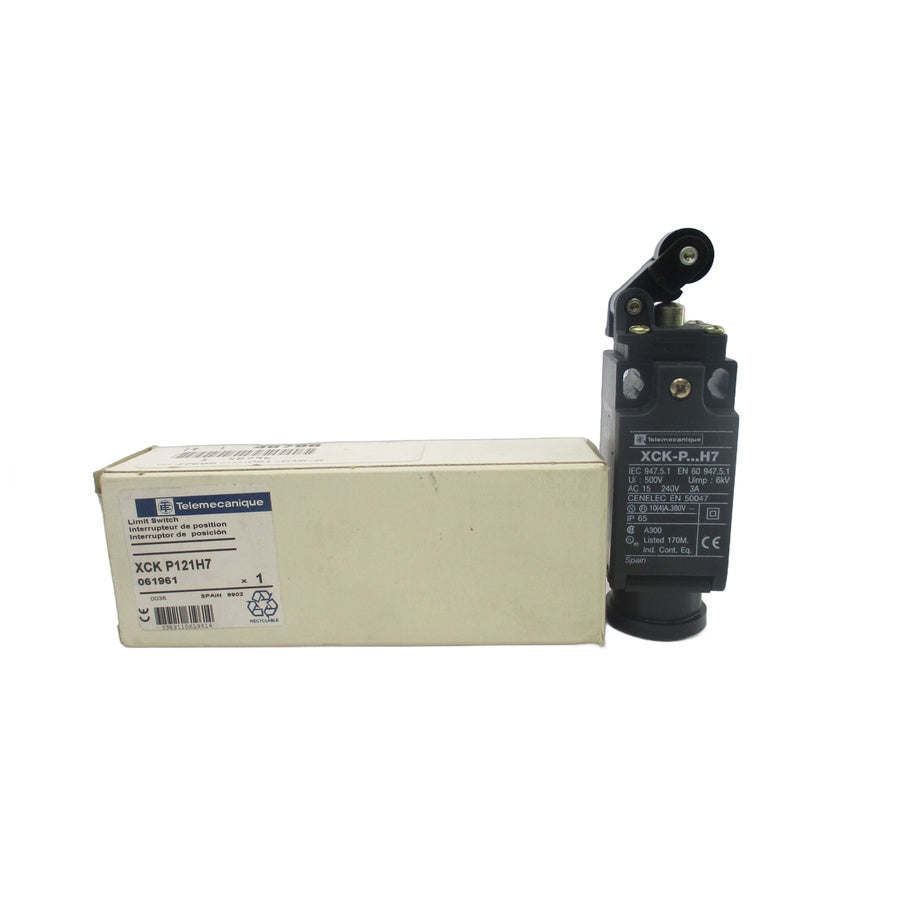 TELEMECANIQUE XCKP121H7 240V 3A NSMP