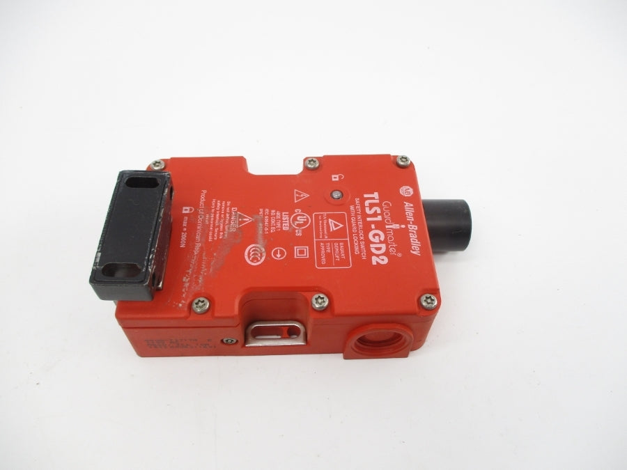 ALLEN BRADLEY 440G-T27174 SER. E 110VAC 10A UNMP