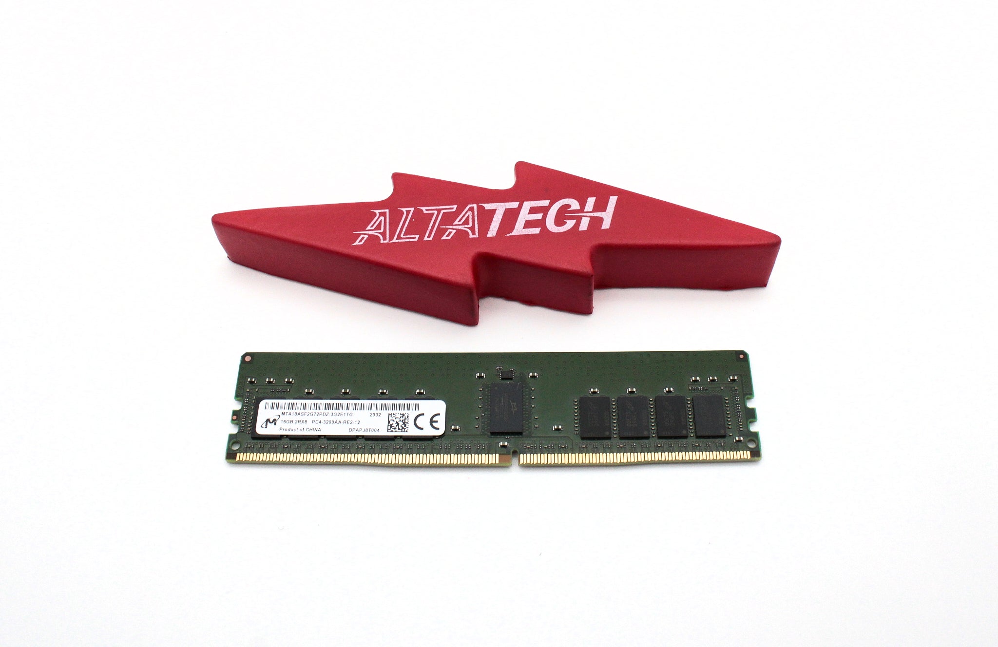 Micron MTA18ASF2G72PDZ-3G2E 16GB PC4-25600AA DDR4-3200 2RX8 ECC