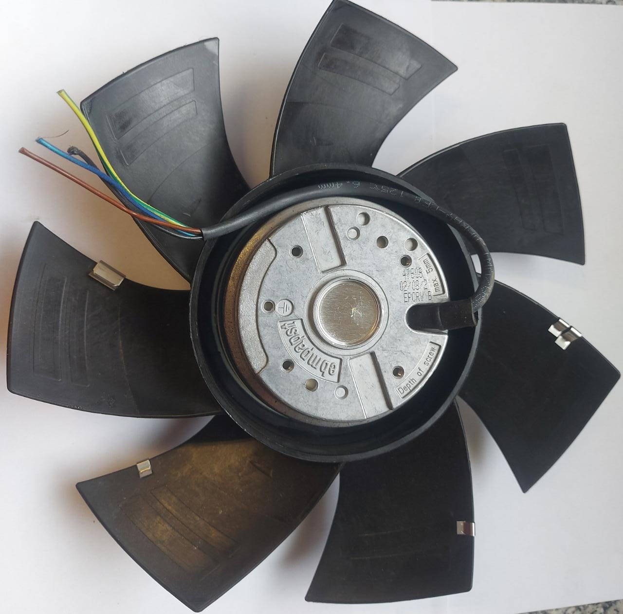 MOTOR HELICE 0.35/0.42A A2E250-AR35-05 M2E068-CA 230V 100W 1650RPM 4 FIOS EBM PAPST