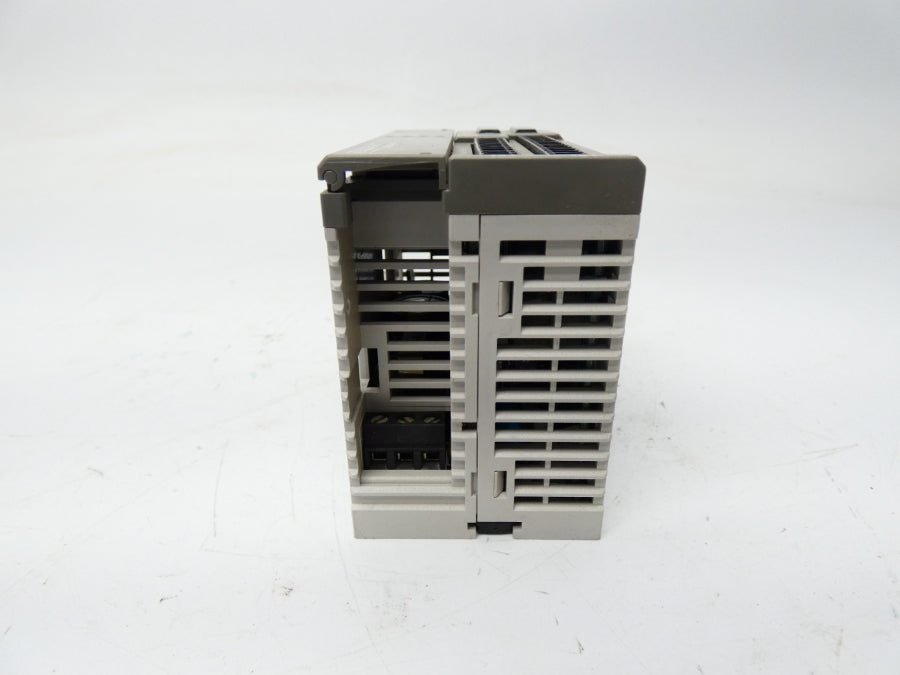 IDEC FC5A-D16RS1 24VDC 2A UNMP