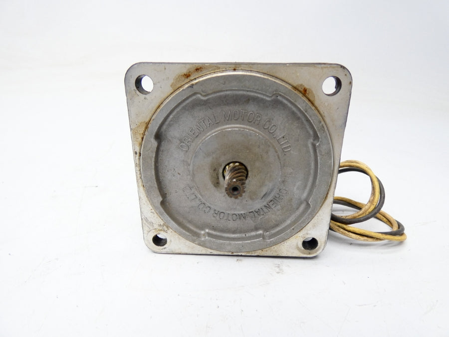 ORIENTAL MOTOR 5RK40RGN-C 200V 0.75A UNMP