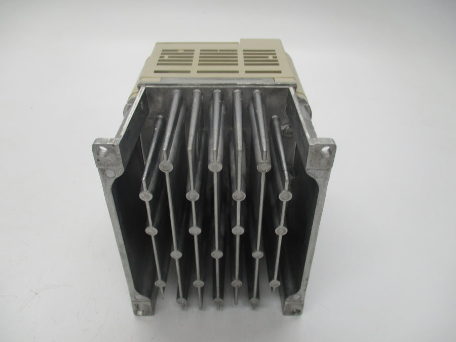 YASKAWA CIMR-JU4A0004BAA 380-480VAC 4.3/3.2A REV. A NSNP