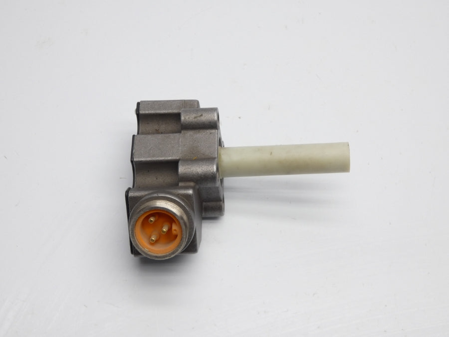 EUCHNER EZT1F2.062 20-250VAC/DC 0.5A 5000PSI NSNP