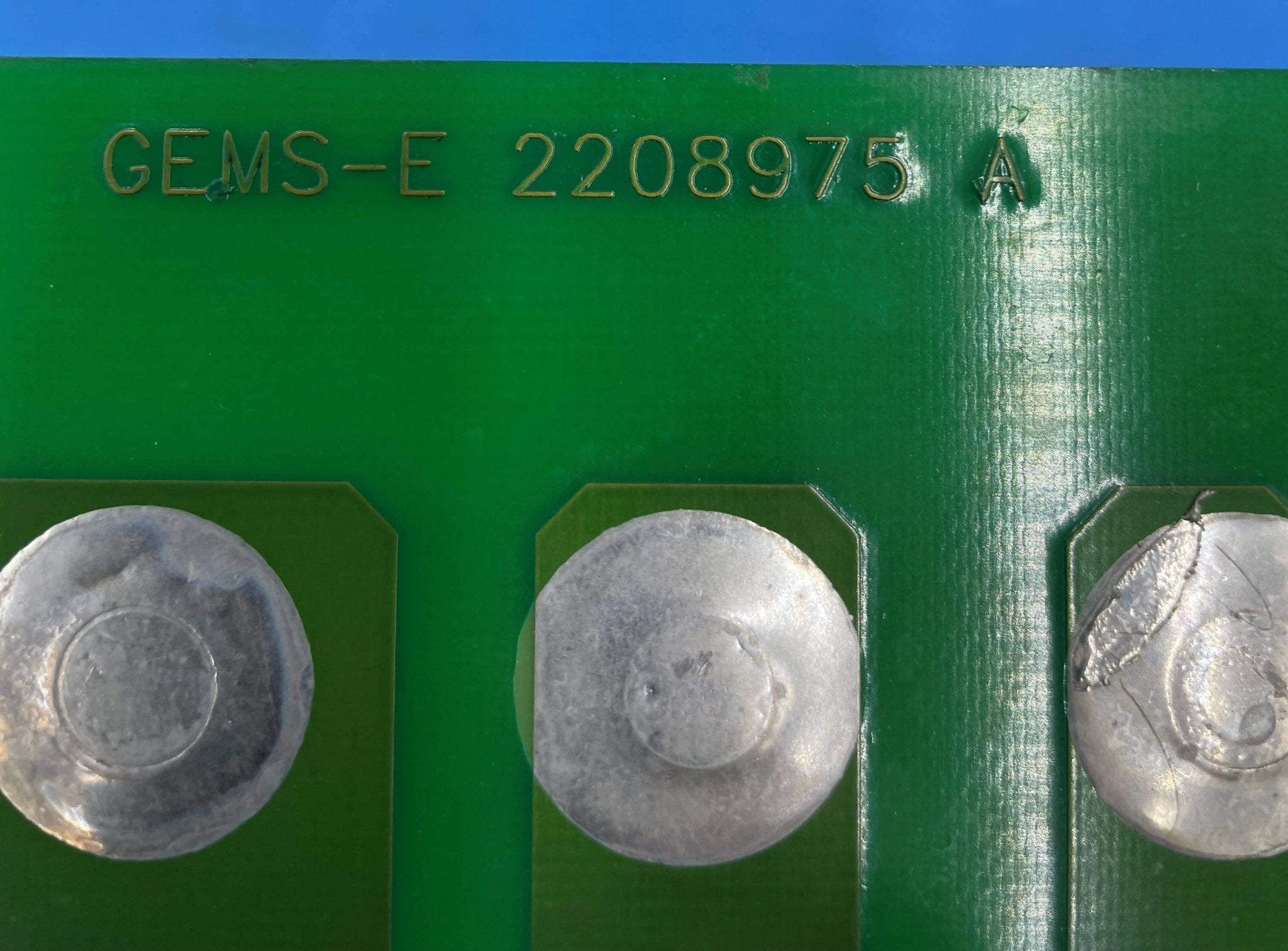 AC/DC TRI V2C BOARD (2208974-01 GE