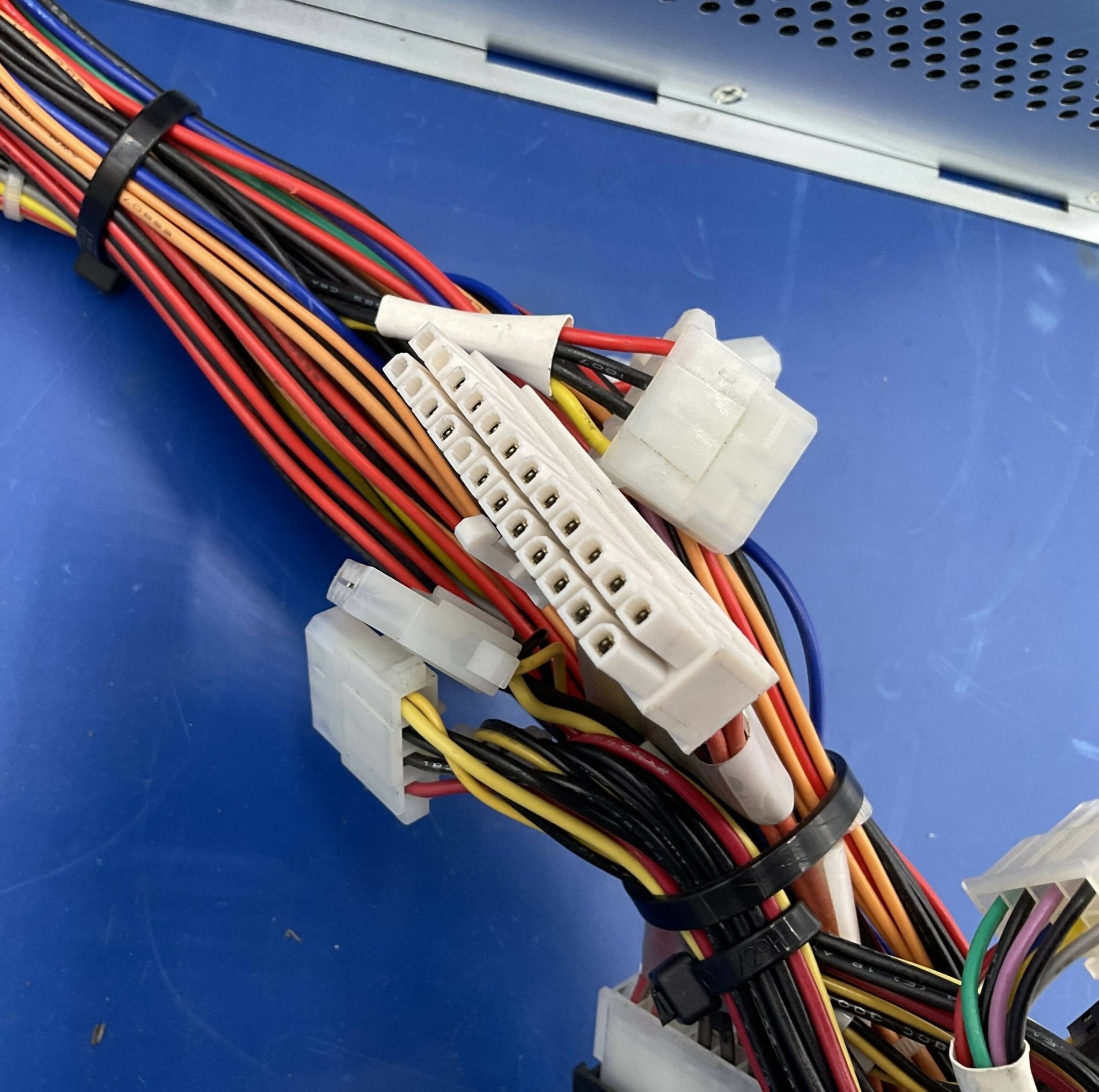 Siemens 7830552 - Host 2 Power Supply Rev 3 Connector | Alo Tech Solutions