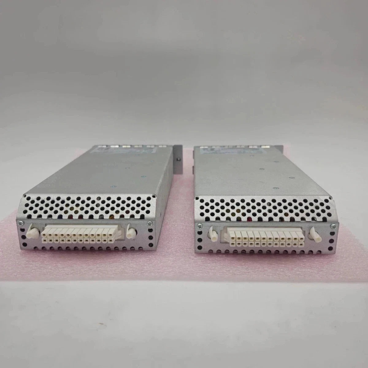 Power-One FNP 300 FNP300-1012G, Power Supply AC-DC Converter 100-240V, 4-2A