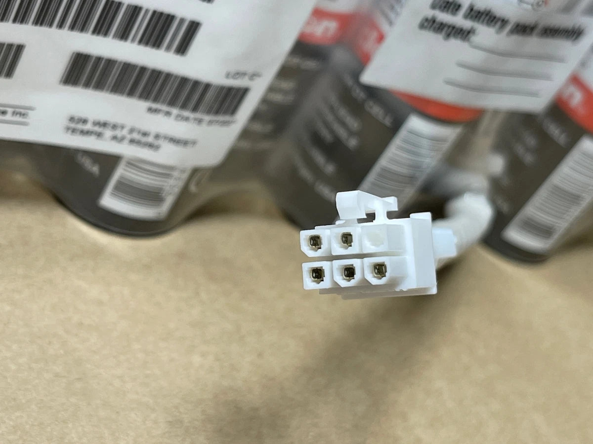 Battery Pack w/ 11x EnerSys Cyclon Batteries 2v 4.5AH DT Cell Boeing Em Backup