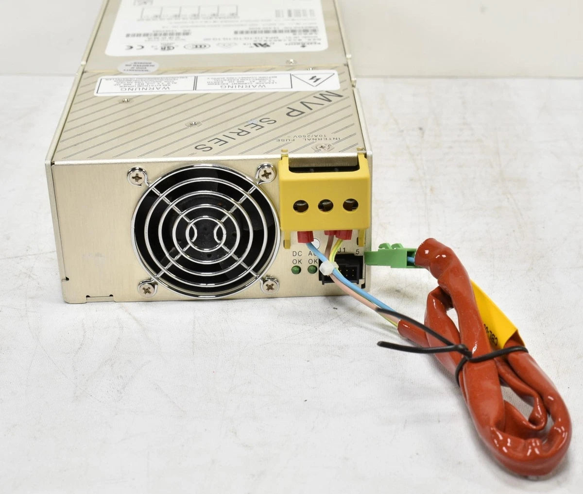 Emerson Networks Astec MP4-1Q-1Q-1Q-1Q-1Q-00 / 24V @ 7.5A Power Supply|157263610165