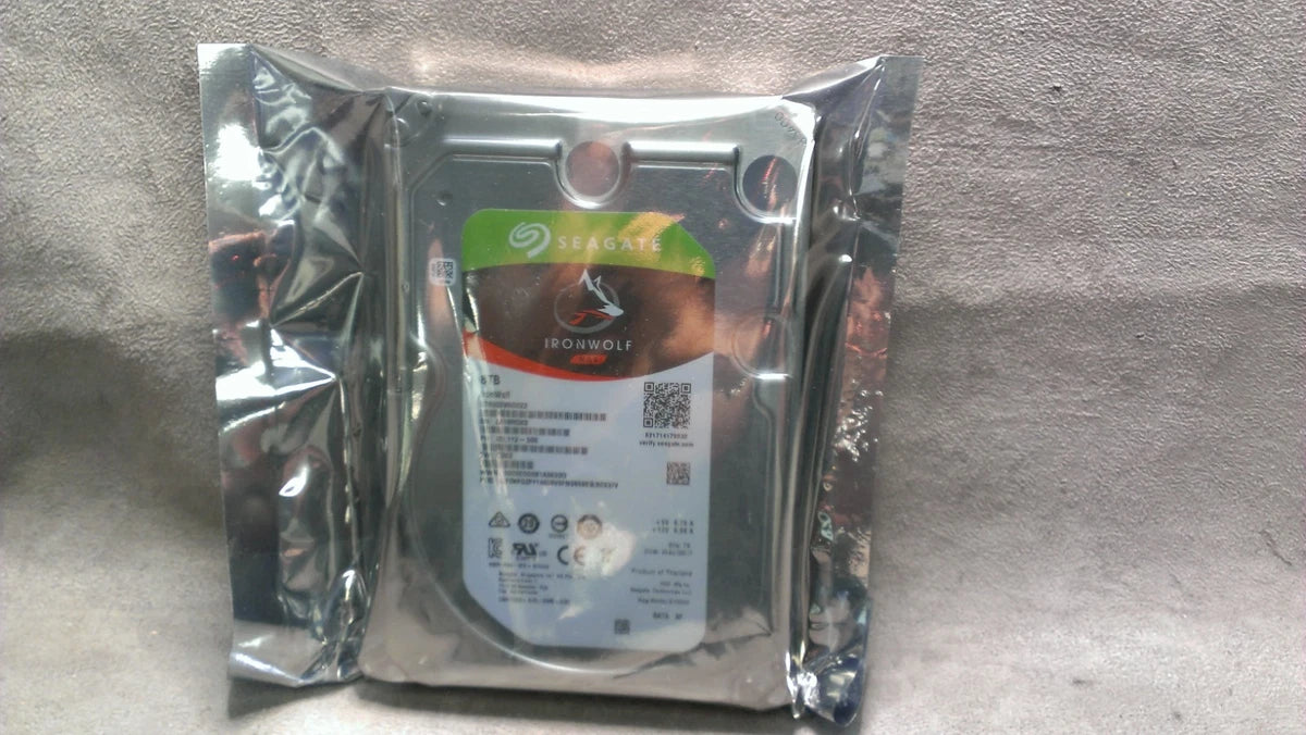 Seagate IronWolf NAS 8TB 3.5" Hard Drive SATA 7200 RPM ST8000VN0022 2EL112-500