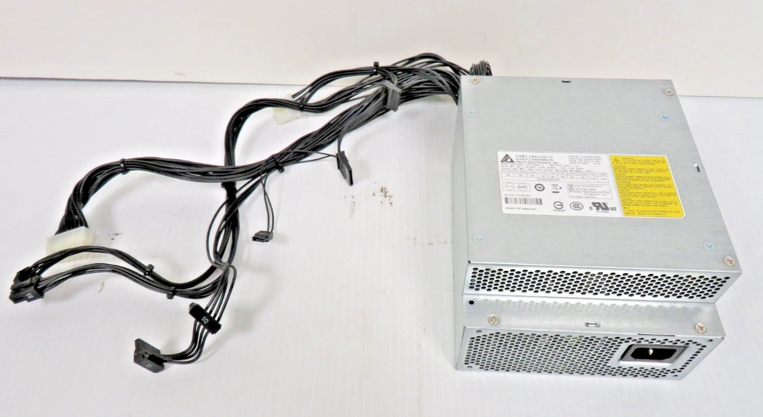 HP Z440 700W POWER SUPPLY DPS-700AB-1 719795-004 / 858854-001|326006573177