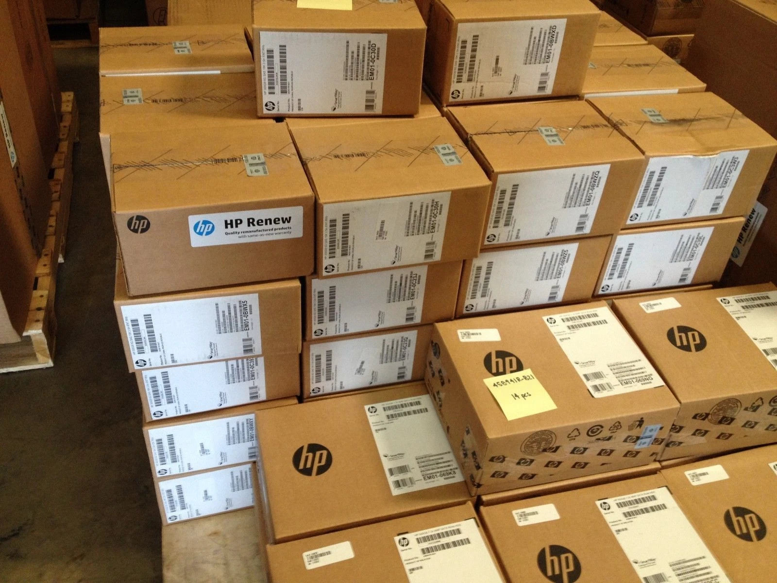 J9F47A 787647-001 HPE 900GB 12G SAS 2.5" SFF Hard Drive MSA HPE RENEW ***|131898080609