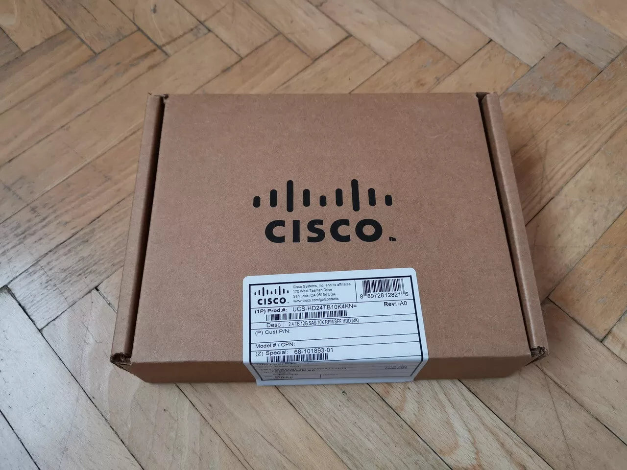 HDD SAS 2.4TB 12G 10K RPM SFF (4K) NUEVO Cisco 68-101893-01 / UCS-HD24TB10K4KN