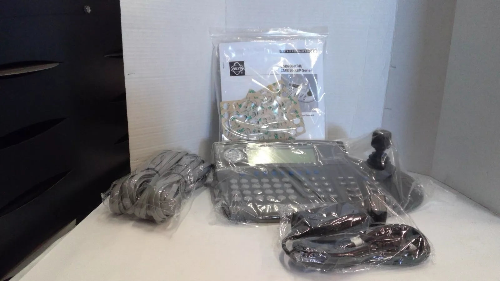 PELCO CM9760-KBD-B-US Cm9760 Dt Kybd Cable de alimentación