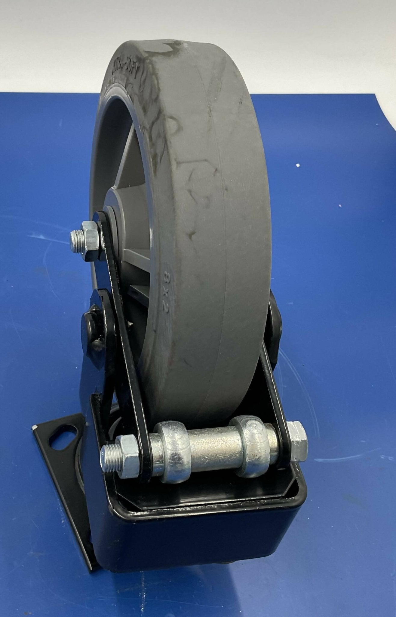 SHOCK ABSORBING SPRING CASTER (46-303780P1 GE