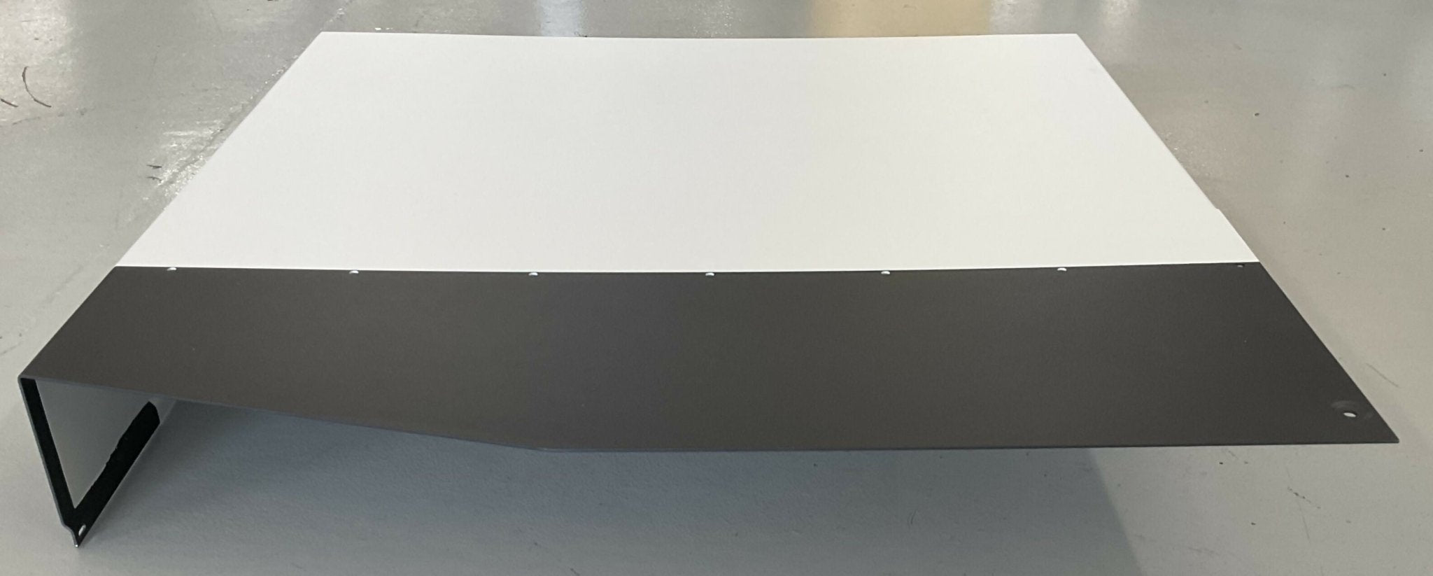 SIDE COVER (46-303785G1 REV A/46-270409G1) GE AMX 4