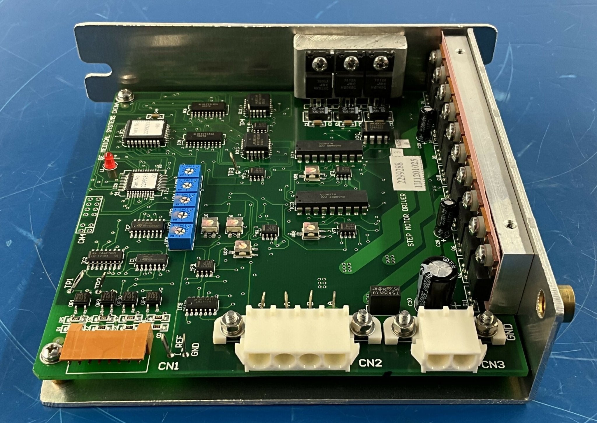 STEP MOTOR DRIVE ASM (2299288) GE